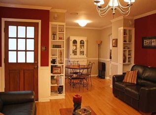 1500 Mount Moriah Rd, Memphis, TN 38117