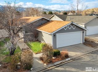 195 Summerset Dr, Verdi, NV 89439