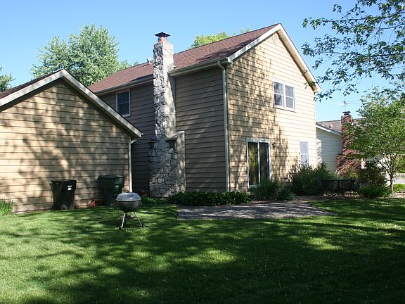 2nd image of 5723 White Pine Dr