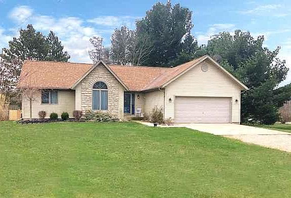 2nd image of 2600 Apple Valley Dr