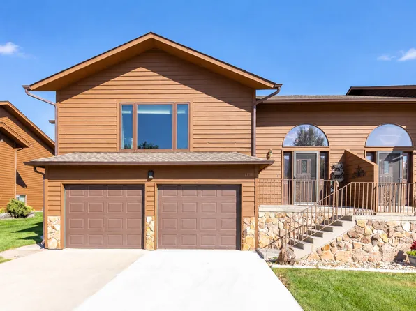1150 Duffer Dr, Rapid City, SD 57702