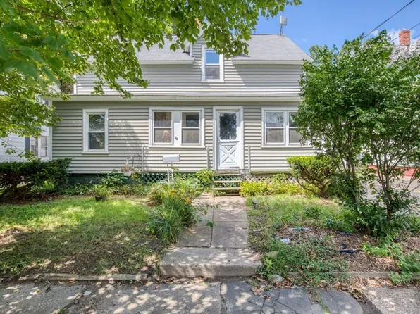 22 Otis St, Westfield, MA 01085