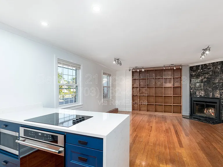 1303 S Walter Reed Dr #201 — Photo 9