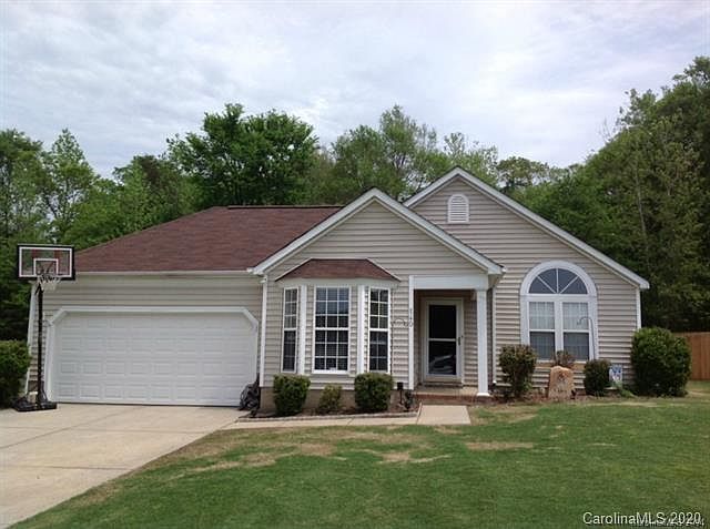 1st image of 140 Brookstone Dr #64