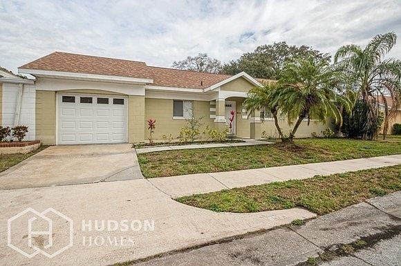 1st image of 8533 Oak Bluff Dr