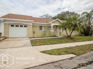 8533 Oak Bluff Dr, Orlando, FL 32827
