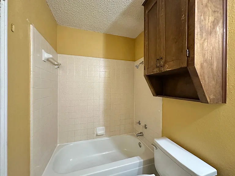4806 Rainbow Cir — Photo 21