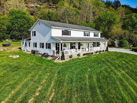 2nd image of 1177 Split Rock Dr