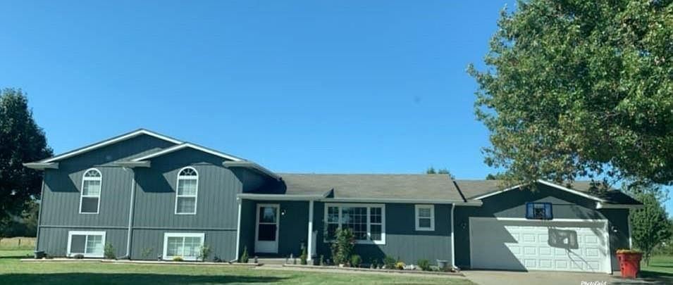 1st image of 137 S 190th St