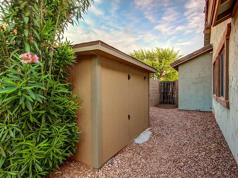 12754 W Desert Mirage Dr — Photo 27