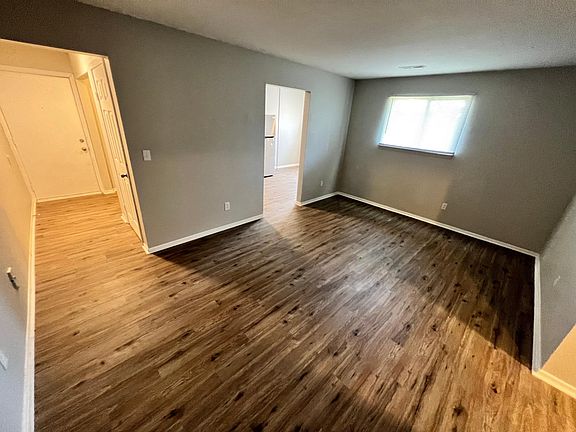 3rd image of 884 Gordon Smith Blvd #9-12