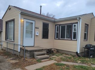 2230 2230/2232 2nd St SW #2232, Cedar Rapids, IA 52404