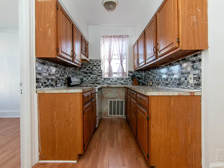 8669 16th Ave #3R — Photo 6