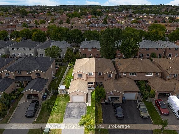 2nd image of 39 Ebby Ave E