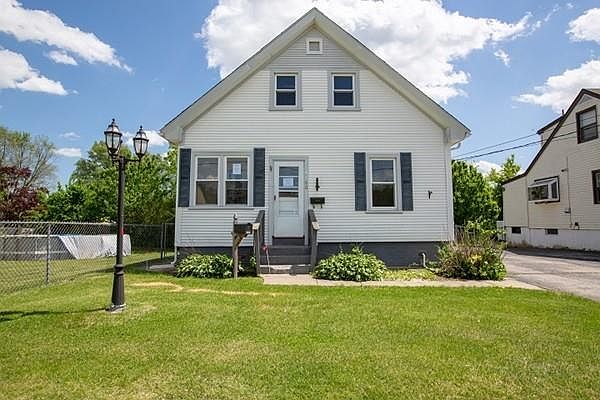 1st image of 60 Hunter Ave