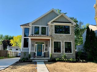 145 Highland Ave, Rochester, MI 48307