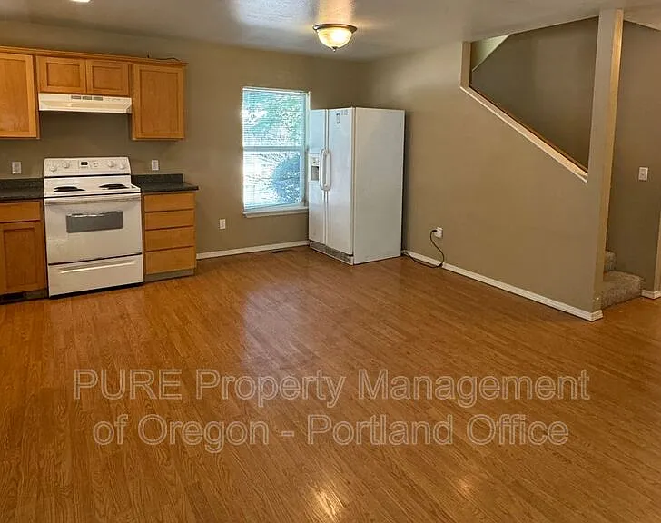 6734 N Montieth Ave — Photo 6
