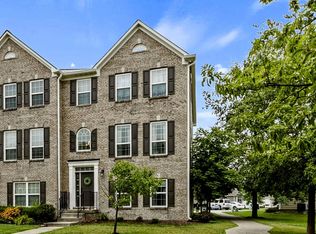 239 Coatsville Dr, Westfield, IN 46074
