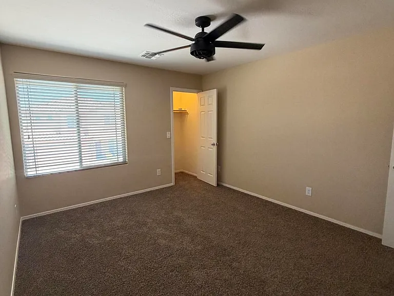 4723 W Gelding Dr — Photo 18