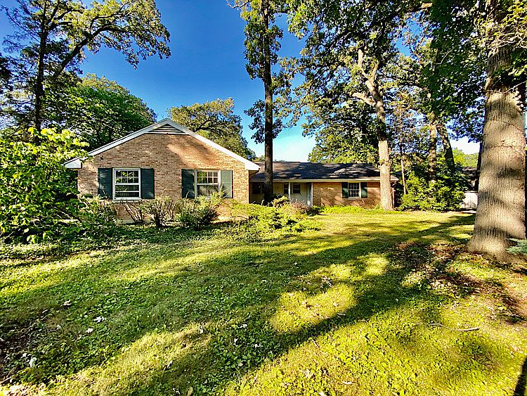 1st image of 28W040 Elm Dr
