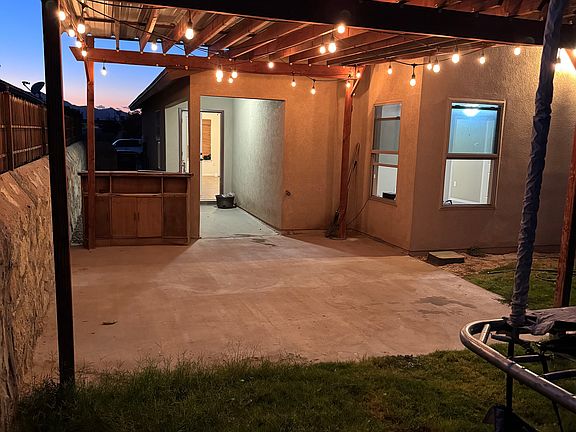 2nd image of 10644 Canyon Sage Dr