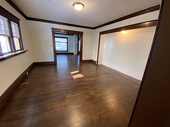 4th image of 320 N 10th St #322