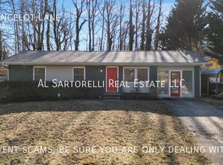 17 Lancelot Ln, Asheville, NC 28806