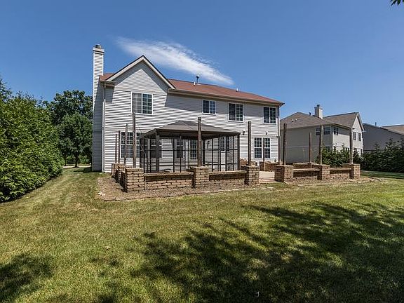 2nd image of 420 Hemlock Ln