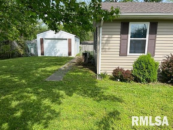 4th image of 308 Mildred Dr