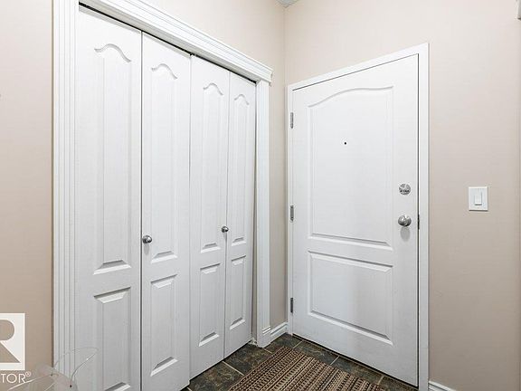3rd image of 16807 100th Ave NW #135
