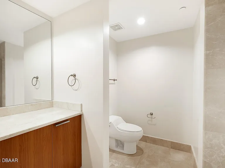 241 Riverside Dr #1006 — Photo 21