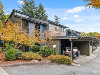 1819 N 107th Street #201, Seattle, WA, 98133