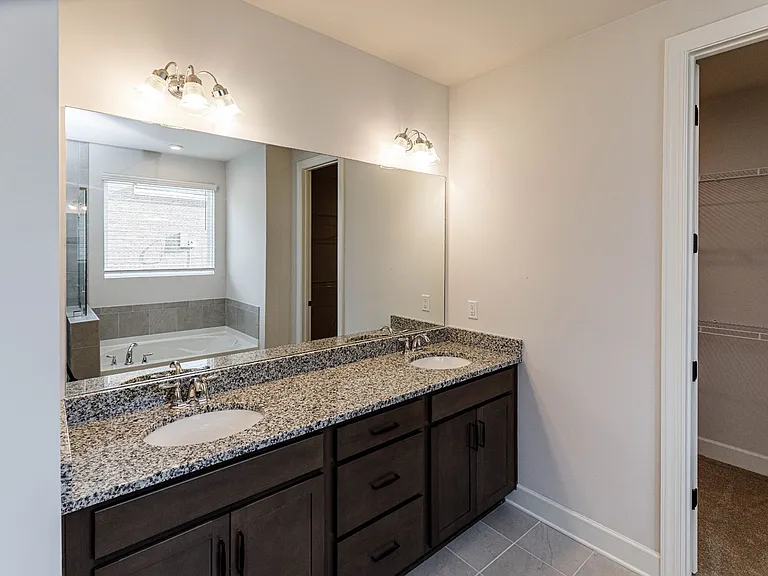 5032 Ozment Dr — Photo 31