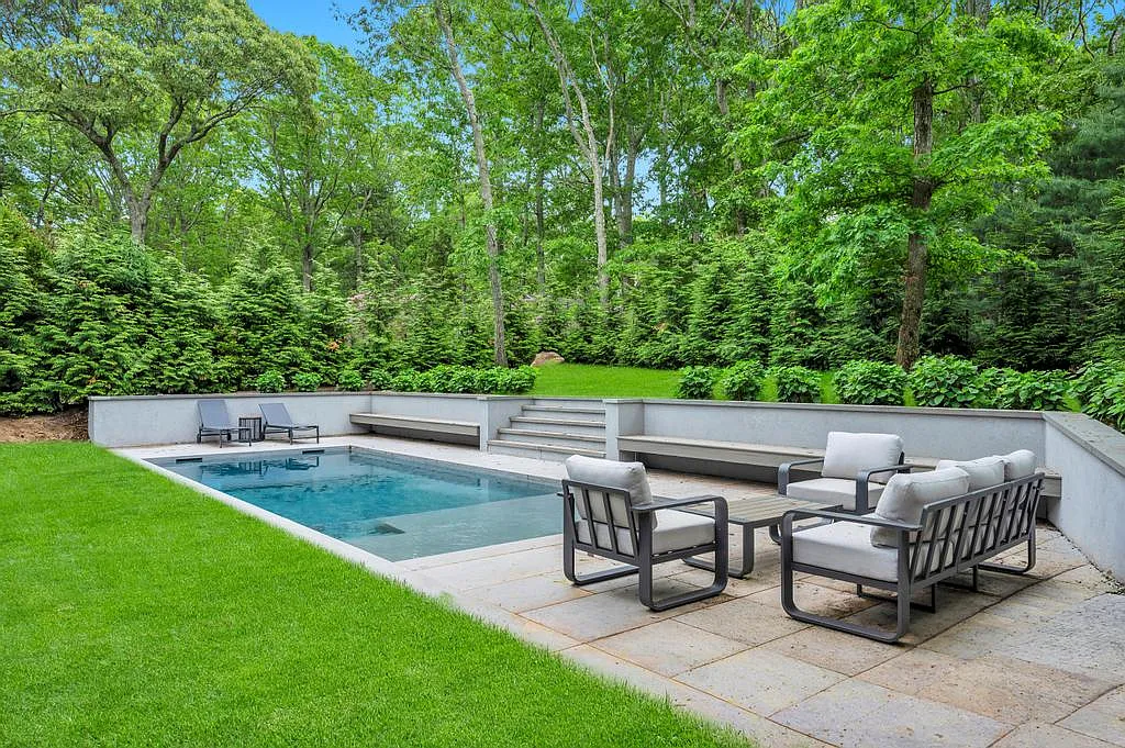 Modern Sag Harbor Home, Moments to Water and Long Beach, New Pool — Photo 3