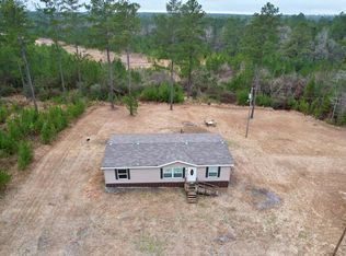 106 Red Cedar Ln, Lucedale, MS 39452
