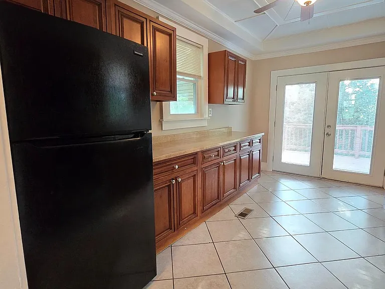 6612 Birchwood Ave — Photo 5