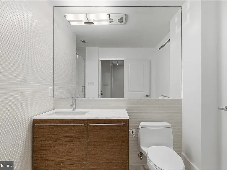2818 Connecticut Ave NW — Photo 12
