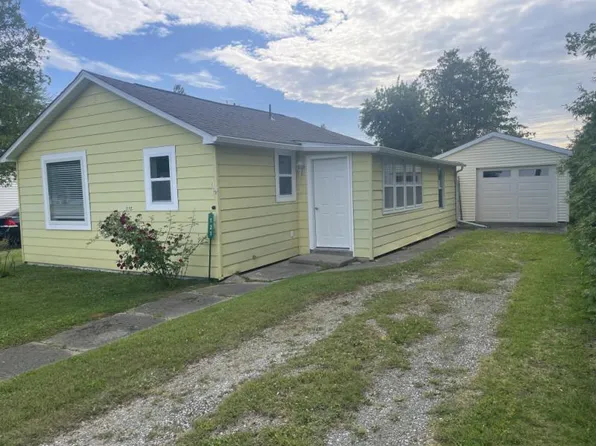 121 Nelson St, Harbor Beach, MI 48441