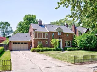 30 Hallam Rd, Buffalo, NY 14216