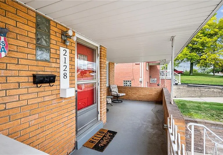 2128 Carolina Ave — Photo 1