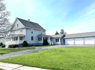 2385 Niagara Rd, Niagara Falls, NY 14304