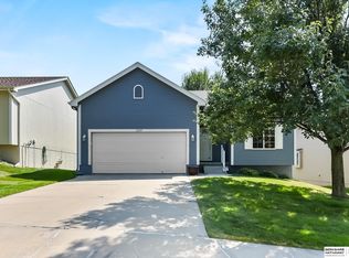 18205 Gertrude St, Omaha, NE 68136