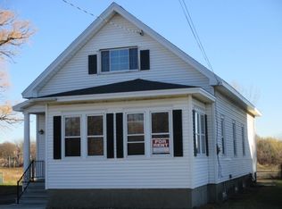 35 Russell Rd, Colonie, NY 12205