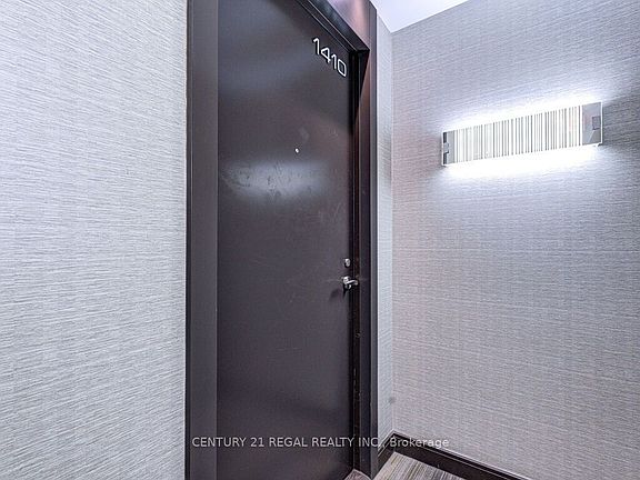 3rd image of 9 Valhalla Inn Rd #1410