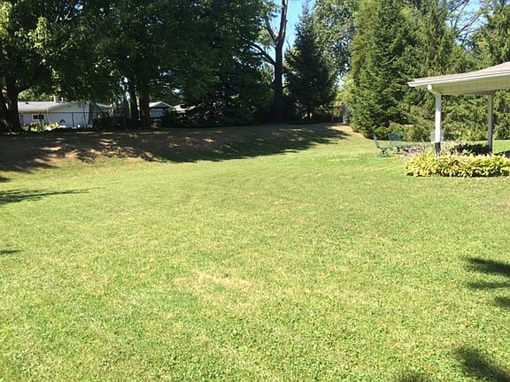 4th image of 1420 Diana Dr