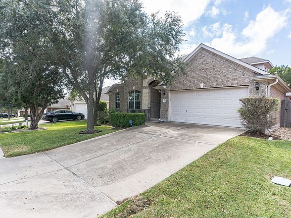 2nd image of 107 S Gadwall Ln