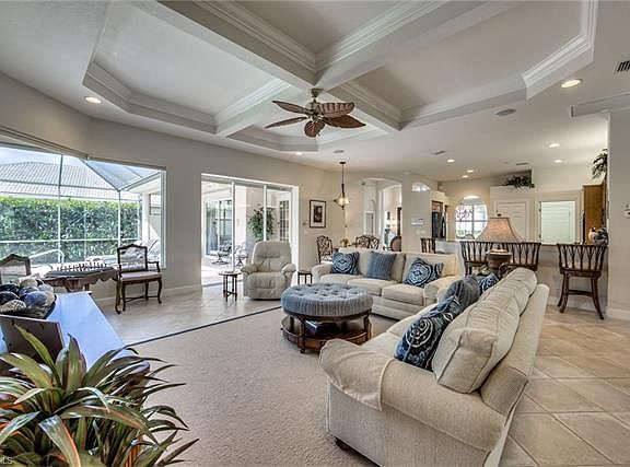 5th image of 9161 Hollow Pine Dr