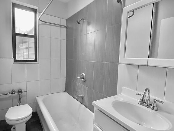 5th image of 4219 18th Ave #C11