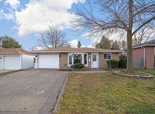 83 Watson Cres, Brampton, ON L6W1E5