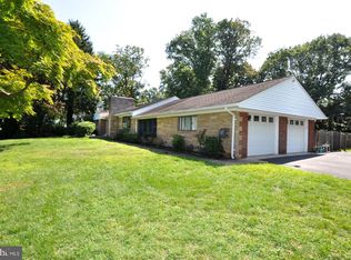 212 Union Mill Rd, Mount Laurel, NJ 08054